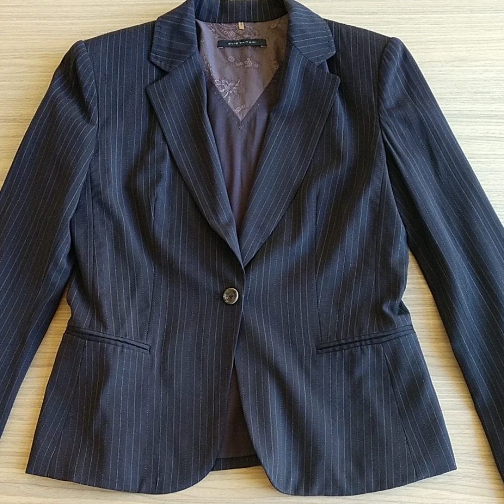 Elie Tahari blazer